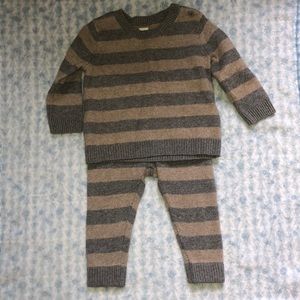 Gap Sweatsuit set unisex (12-18months)